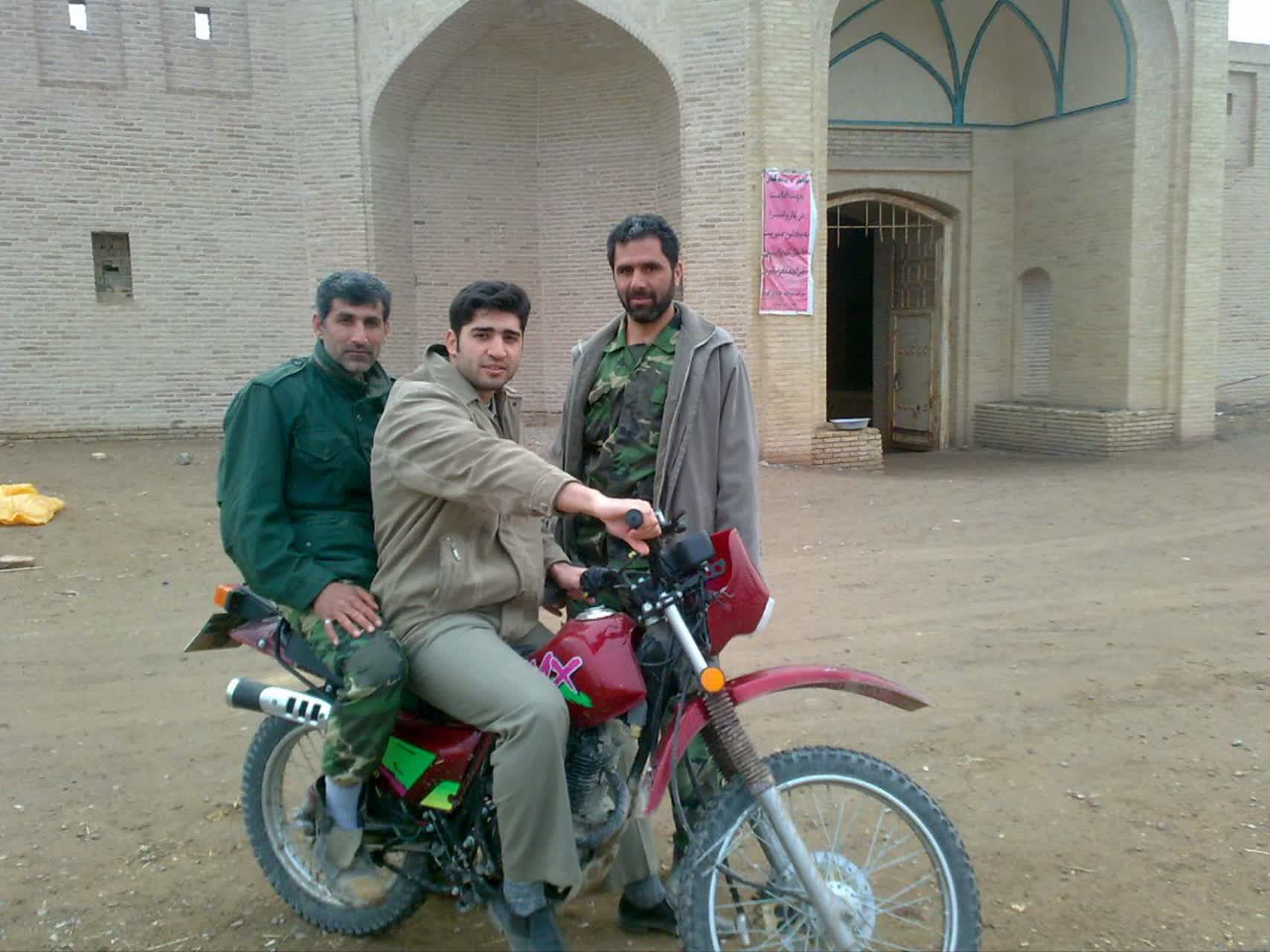 محمد دادایی یزدلی